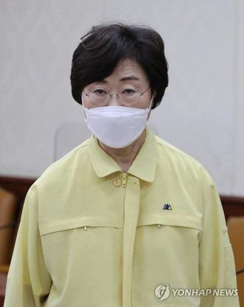 정영애 여성가족부 장관. <연합뉴스>